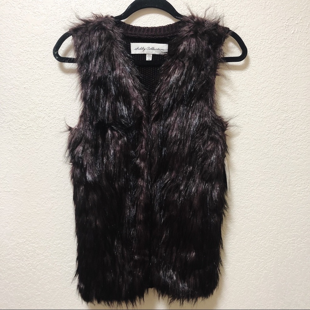 Burgundy Faux Fur by Sebby Collection. Sz Sm. NWT!